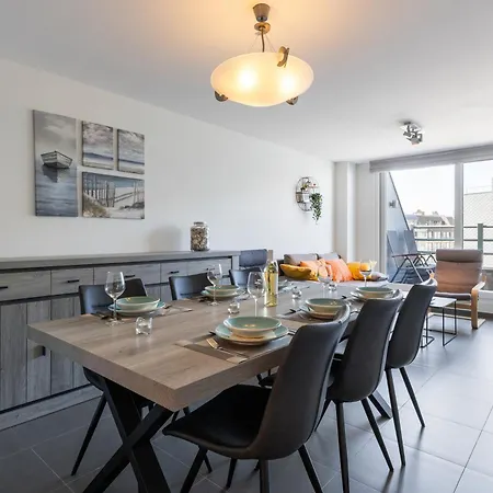 Plaza G14 * 신트-이데스발드